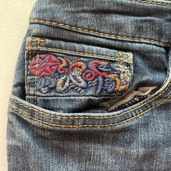 Christopher & Banks Dark Wash Bootcut Jean with Embroidered Pockets Size 14 - Picture 6 of 16